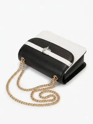 Girl's Faux Leather Plain Fancy Clutch