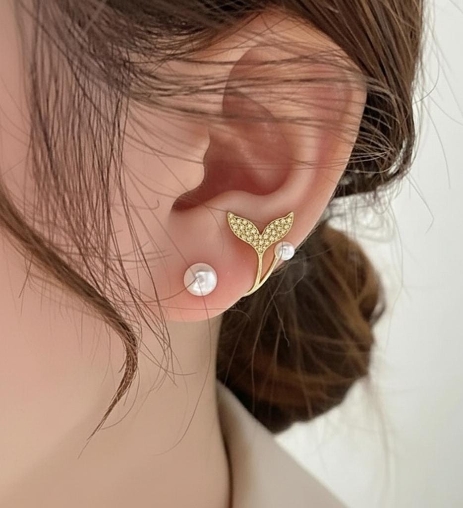 AUJ-939 Korean Fish Tail Earrings – BLACK