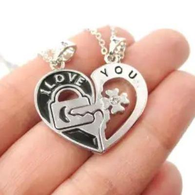 Magnetic Heart Clover Necklace Golden Silver 4 Leaf