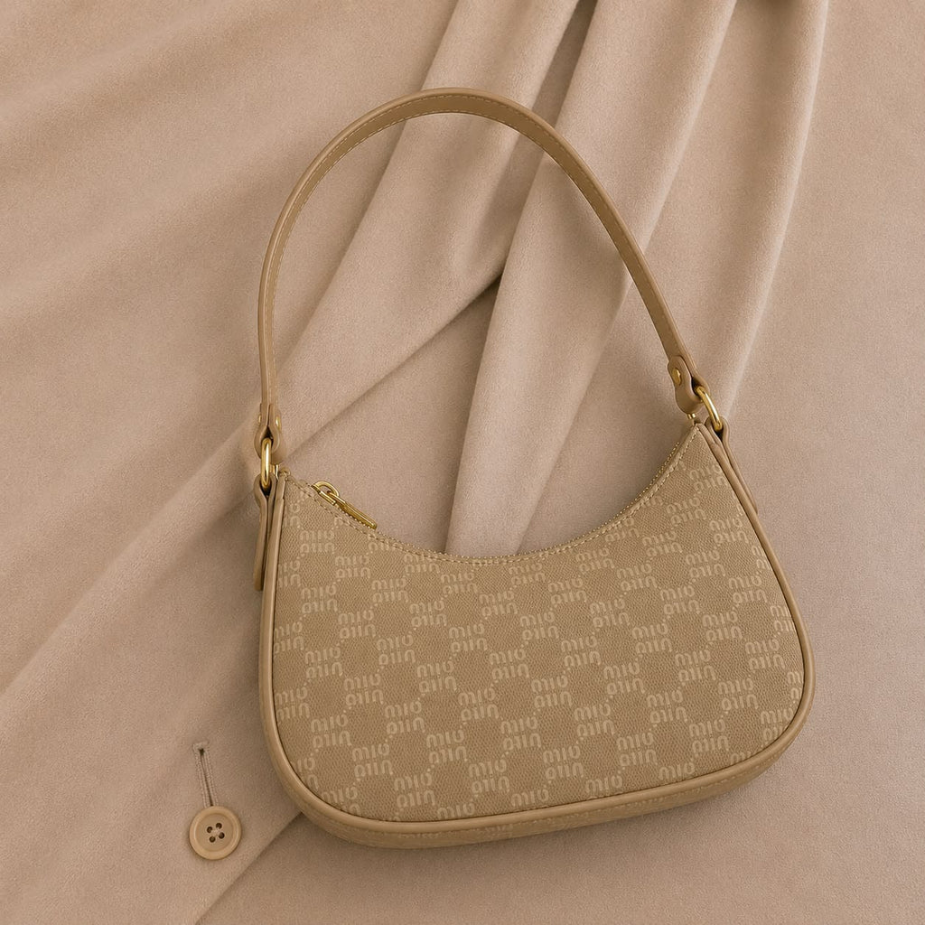 Luna Curve Purse